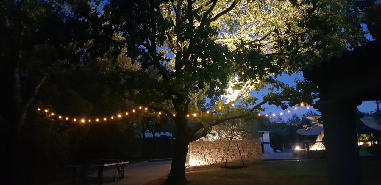 Les Gites De L'Arbousier Quissac  Εξωτερικό φωτογραφία